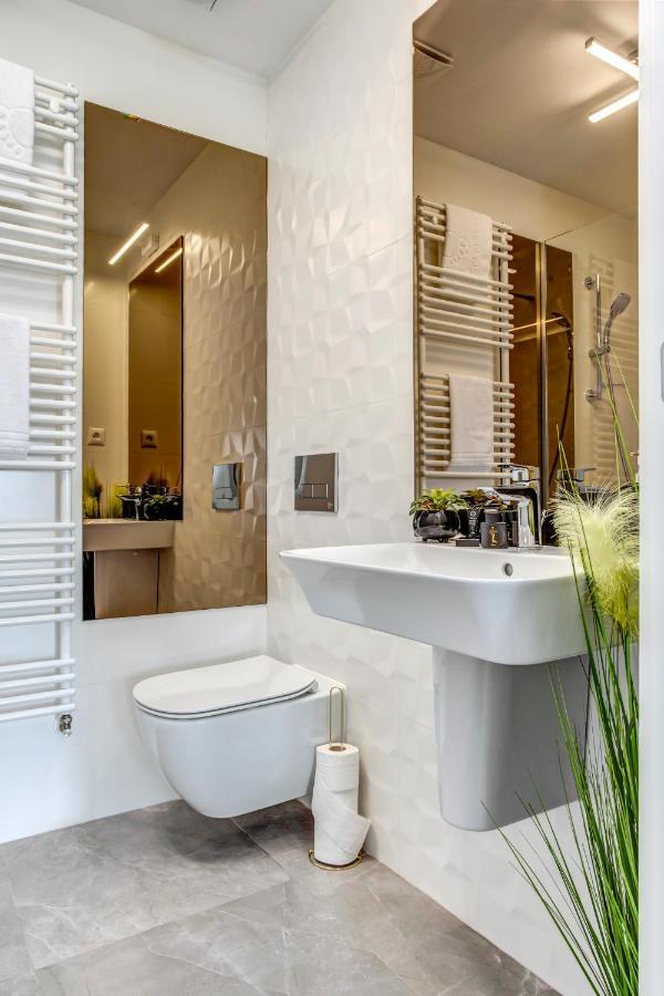 North Twin Apartman Bukarest Kültér fotó